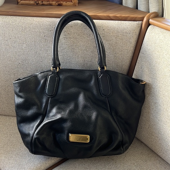 Marc By Marc Jacobs Handbags - Marc By Marc Jacobs black large bag
